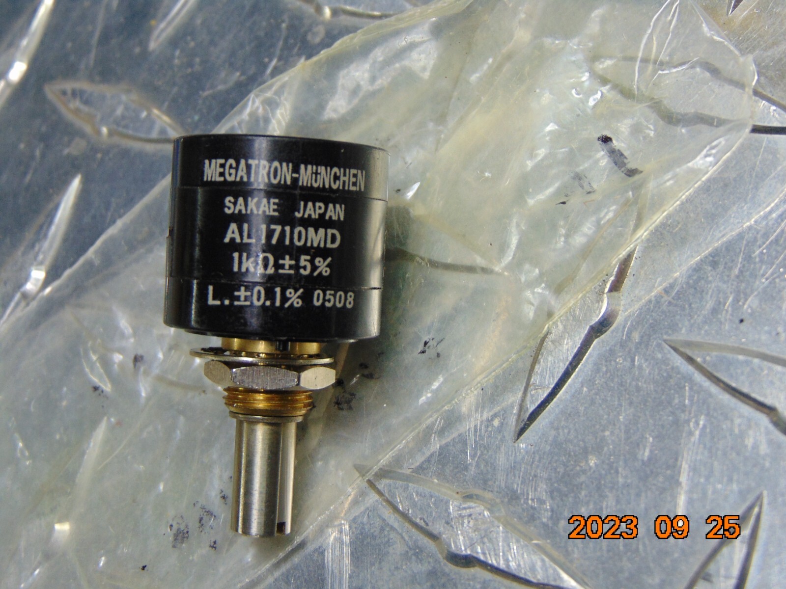 Megatron Munchen AL1710MD POTENTIOMETER | eBay Megatron Munchen AL1710MD POTENTIOMETER | eBay