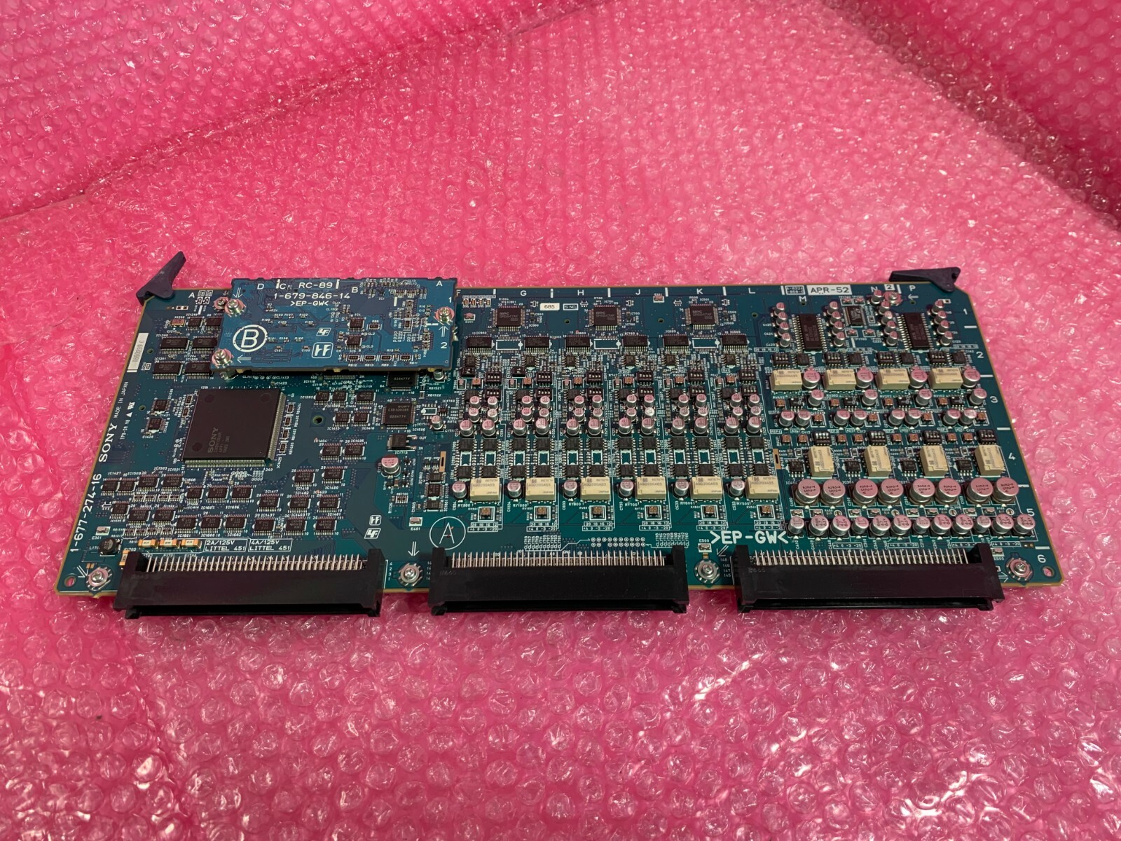 SONY HDW-2000 HDCAM HD Digital Videocassette Recorder Board SONY HDW-2000 HDCAM HD Digital Videocassette Recorder Board