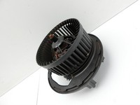 Audi A3 8V 8VS 16-20 Gebläsemotor Lüftermotor Heizungsgebläse Audi A3 8V 8VS 16-20 18.12.2019 5Q1819021B 5Q1819021H... Vorschau 4