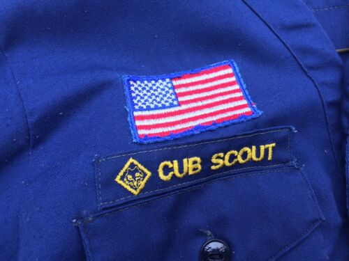 Official BOY SCOUTS of AMERICA Blue Cub Scout Uniform Vintage Long Sleeve U6