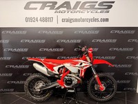 Beta 350 RR 2025 ENDURO BIKE ONLY 1.3 HOURS USE ROAD REGISTERED AT CRAIGS MC 