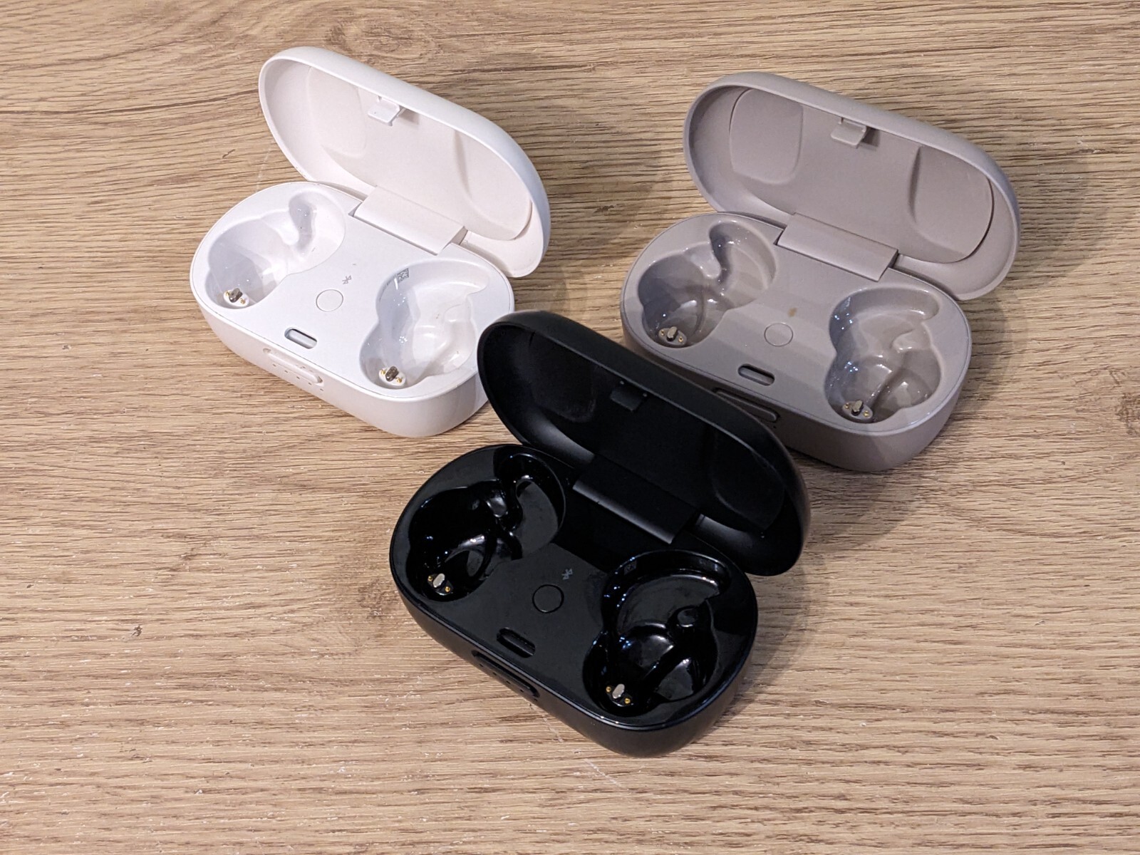 美中古★Bose QuietComfort Earbuds ケース付き Charging case ONLY Bose QuietComfort earbuds wireless