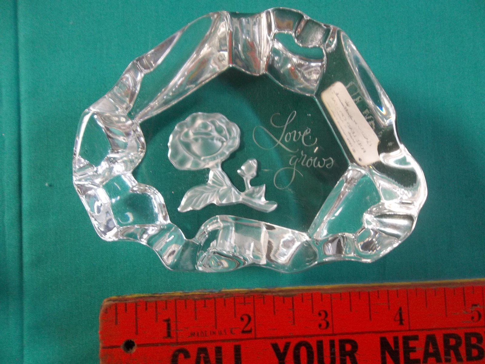 1976 Hallmark Full Lead Crystal Paperweight 