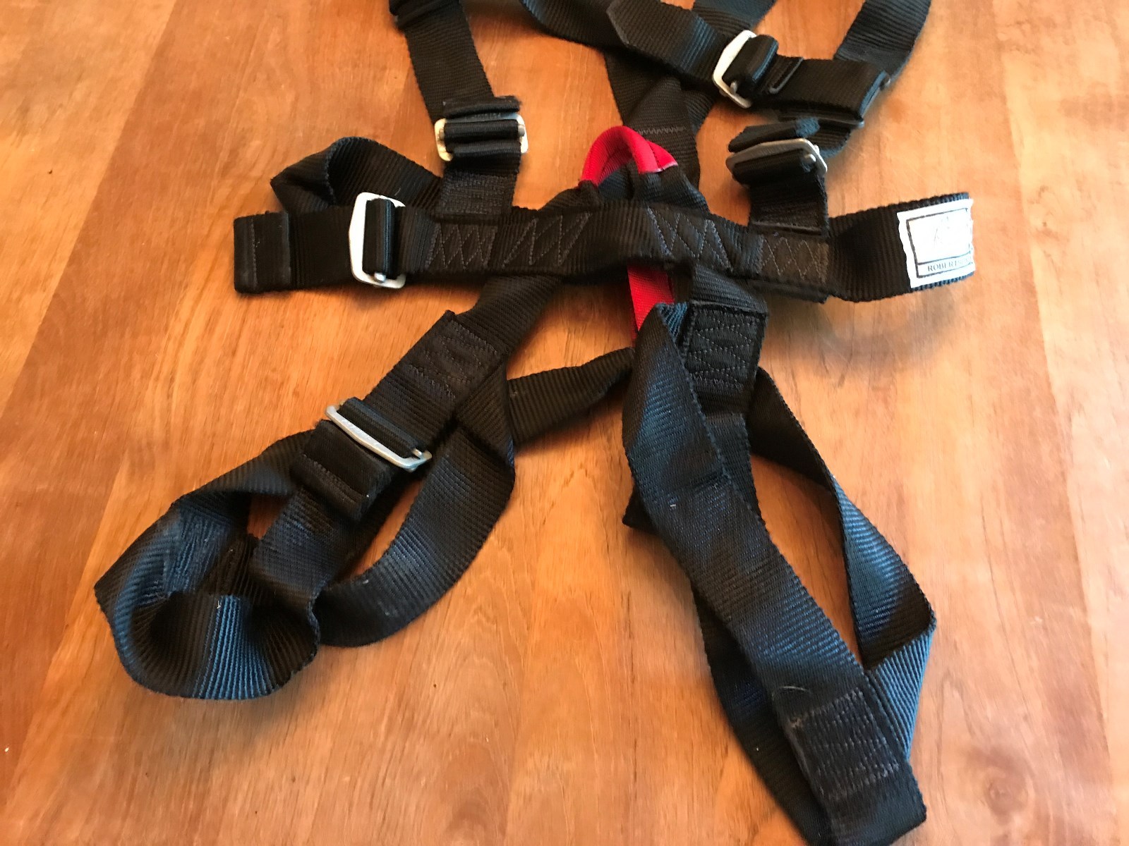 ROBERTSON CLIMBING HARNESS          Red   see Tag   Great Shape