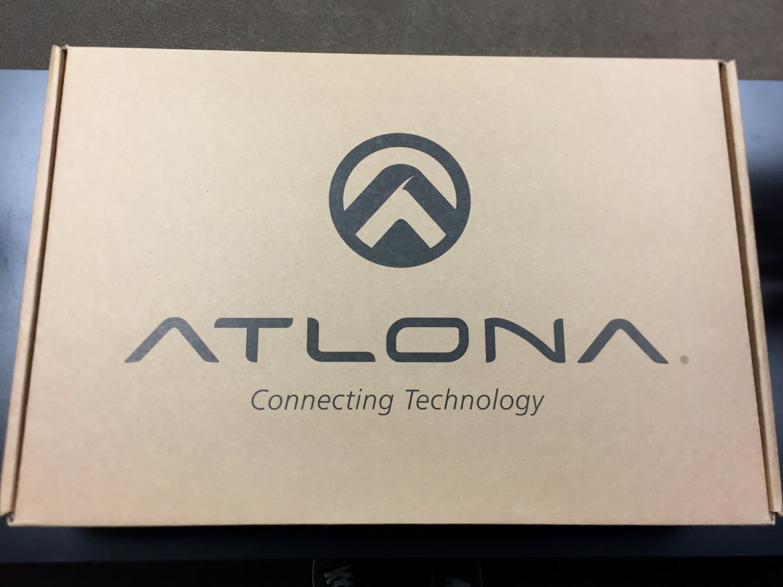 Atlona AT-HDR-H2H-44M 4K HDR 4x4 HDMI to HDMI Matrix Switcher