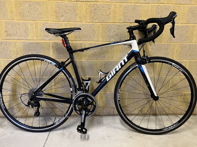 Giant Defy 1 Road Bike 2015 Medium 