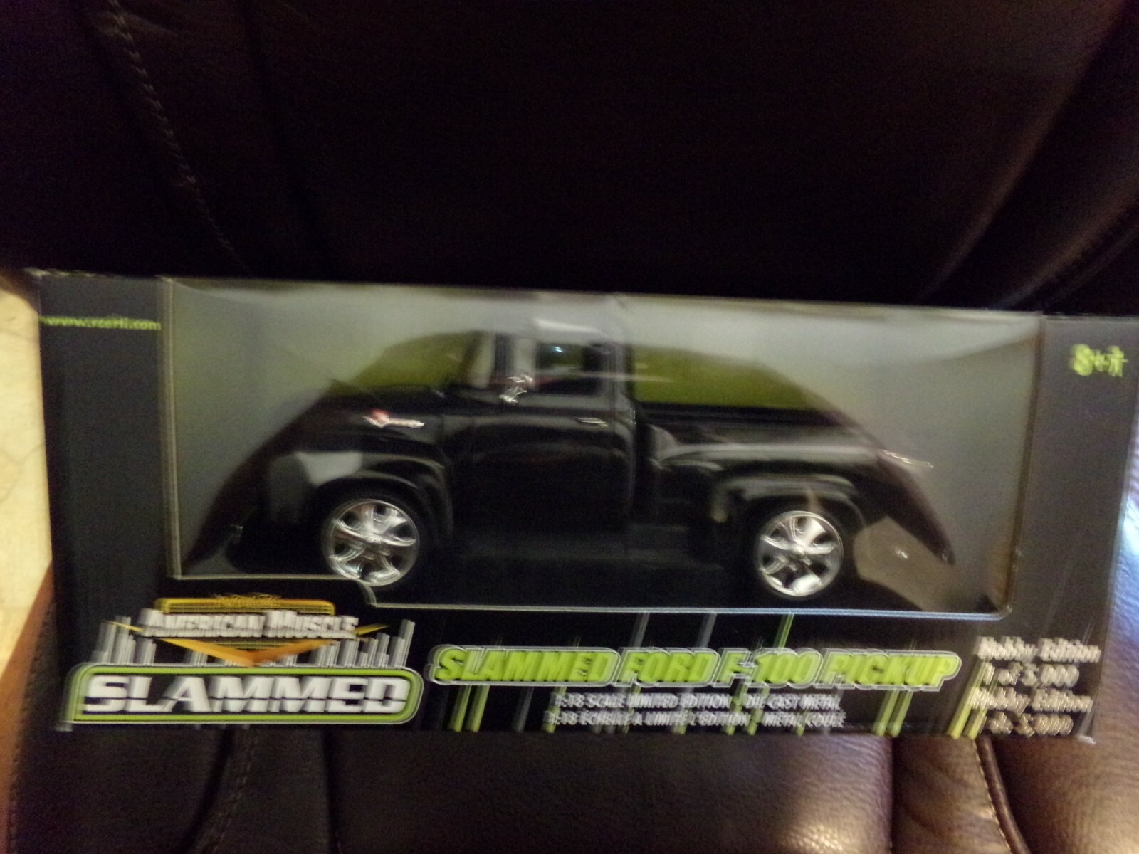 1/18 JADATOYS Ford F150 フレイムスデザイン ミニカー Amazon.com: Jada Toys Just Trucks 1979 Ford F-150 1:24 Die