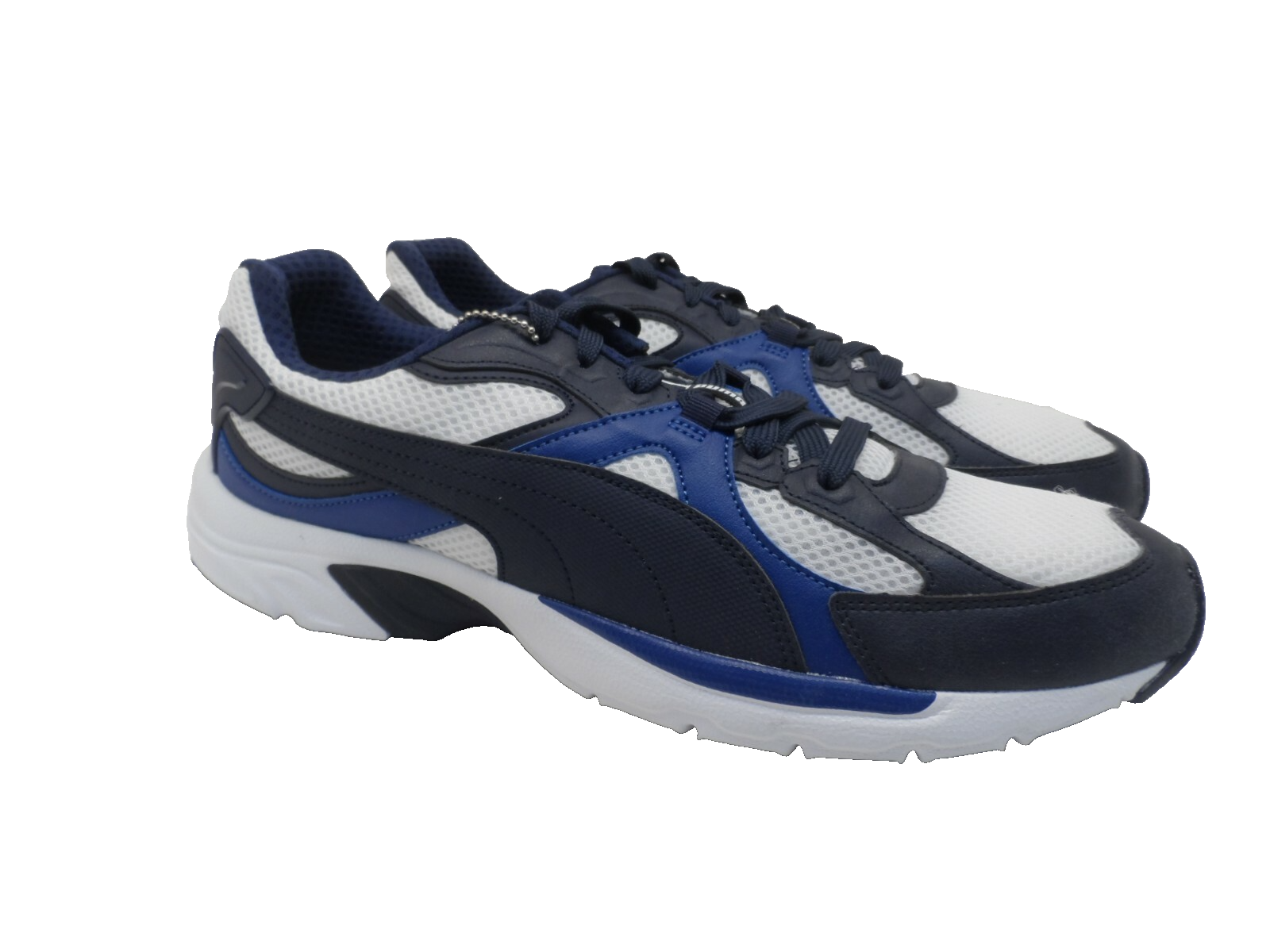 axis plus 90s sneakers