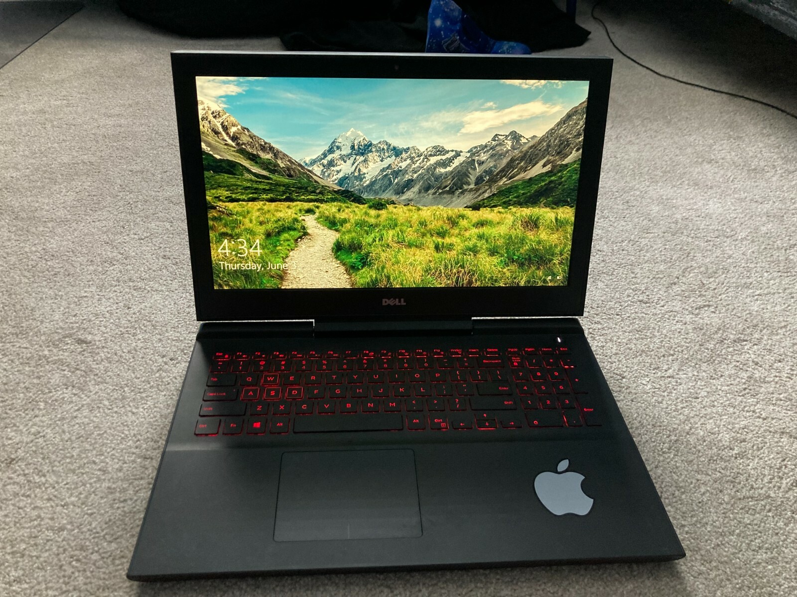 Dell Inspiron 15 7000 15.6-Inch Full HD Gaming Laptop