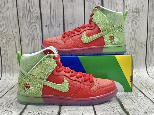 strawberry cough dunks 2021