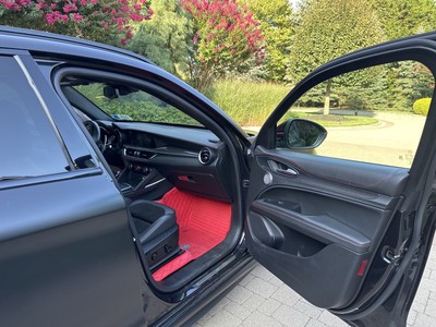 image 5 of interior