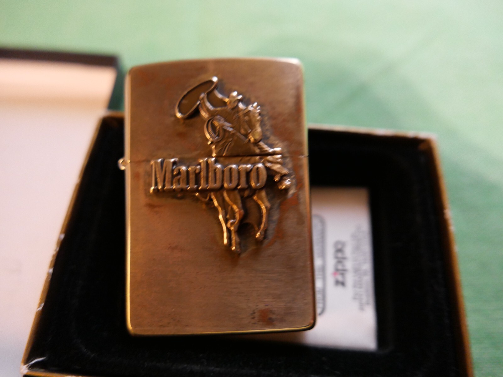 ZIPPO Marlboro 女性ライター Made in USA s-l1200.jpg