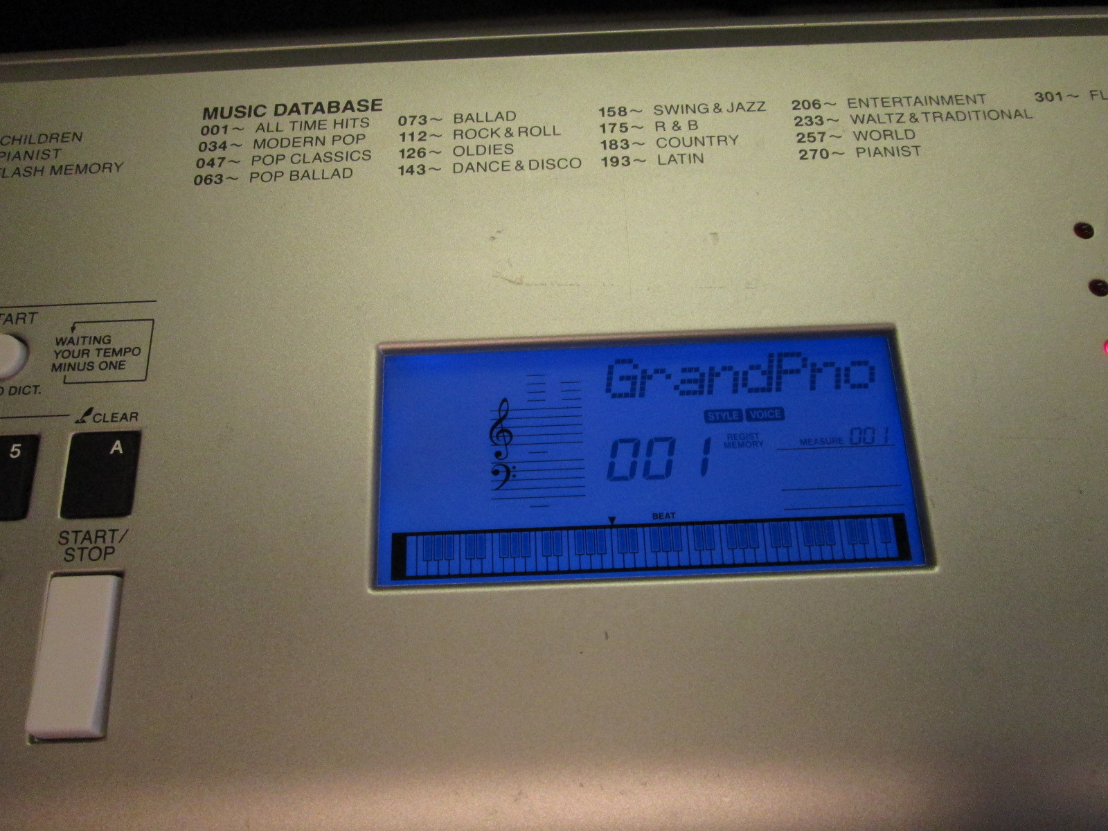 YAMAHA YPG235 ypg-235 76 key keyboard very clean / local pickup only