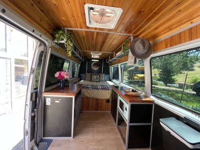 image 3 of interior