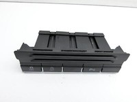 VW Golf Plus 5M 08-14 Schalter PDC Off ESP VW Golf Plus 5M 08-14 30.05.2012 5M1927137A 5M1927132A gebraucht Vorschau 2