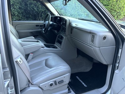 image 7 of interior