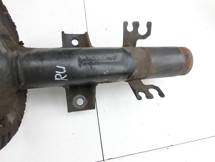 VW T5 7E 09-15 Kasten Federbein Stossdämpfer Vorne Rechts VW T5 7E 09-15 18.04.2012 7E5413031C gebraucht Vorschau 4