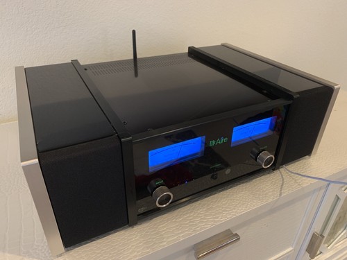 McIntosh McAire with Apple Play & WiFi