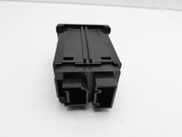 Opel Zafira C 11-16 USB AUX Buchse Anschluss Opel Zafira C 11-16 16.10.2014 20868798 NAL2141907CE gebraucht Vorschau 4