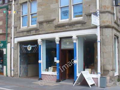 Photo 12x8 Dingwall Museum Entrance Dingwall/NH5458 Unassuming sandstone  c2011