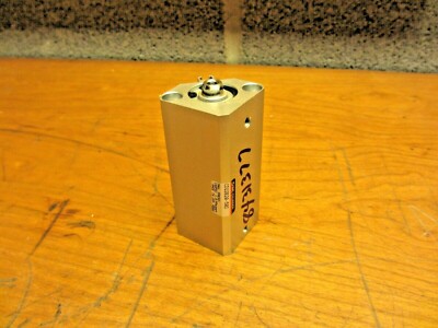 SMC CDQ2B20-50D Pneumatic Cylinder Actuator *NEW*