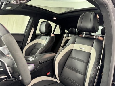 image 12 of interior