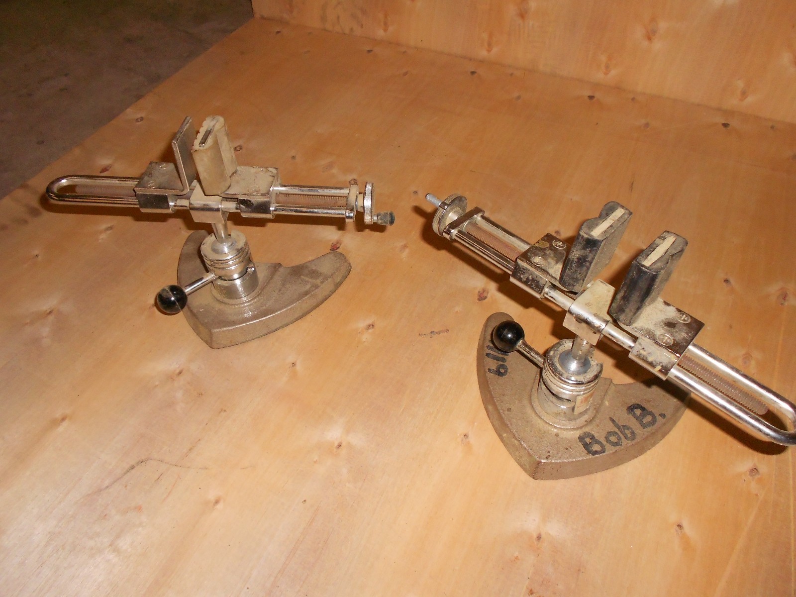 2 ea LINE-MASTER LM-204 WORK VISE / HOLDER