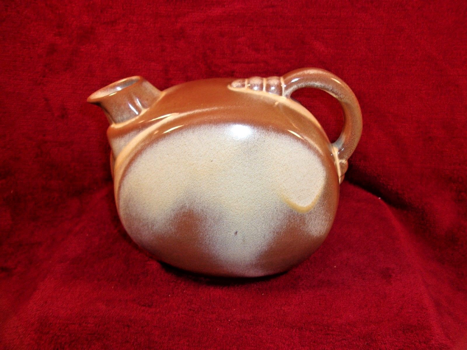 Vintage Frankoma  Pottery  #86 2 Qt. Jug In desert Gold Glaze 7