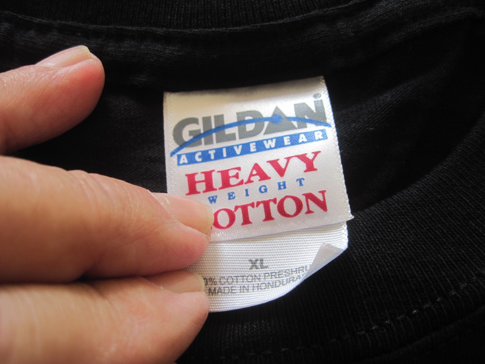 2005 NAPA Gildan Activewear (Nascar) XL Never Worn T-Shirt,Black with Logos