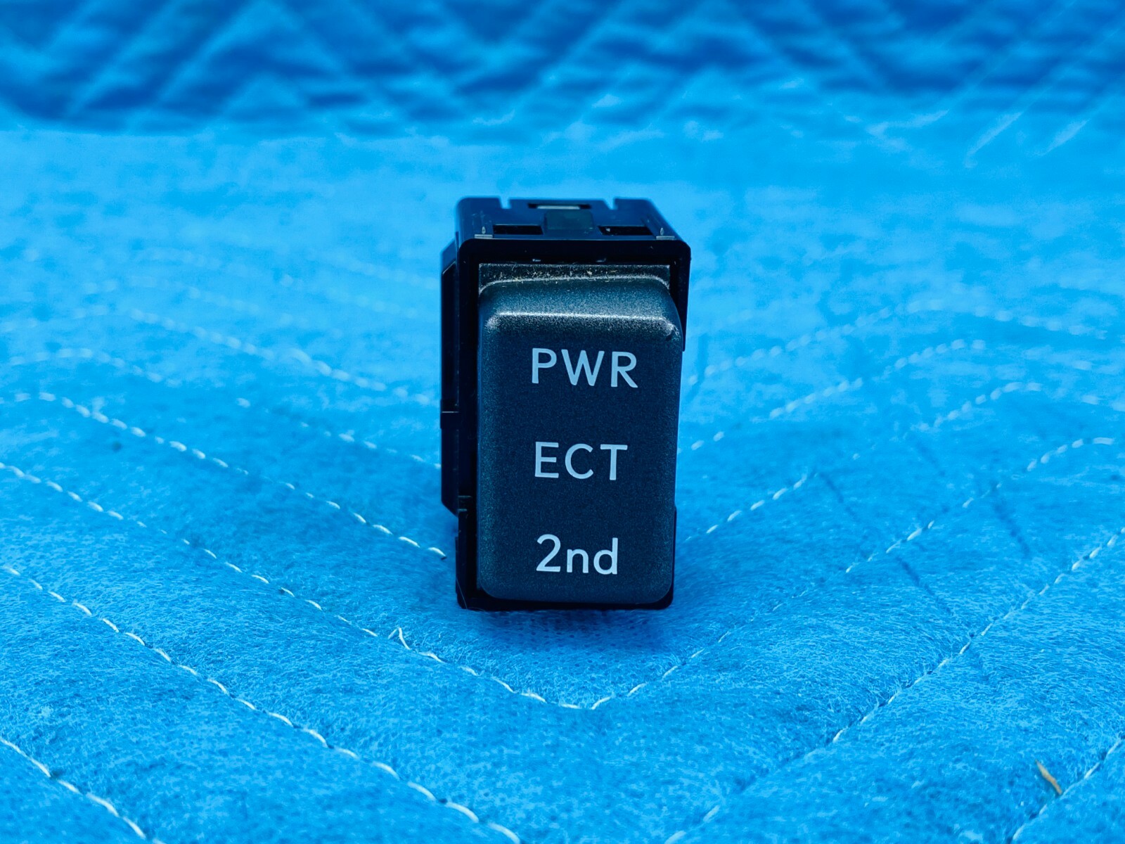 Lexus LX570 Pattern Select Switch 84720-60141 2008-2015 OEM