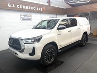 2022 Toyota Hilux 2.4 D-4D Invincible Pickup Double Cab 4dr Diesel Manual 4WD Eu