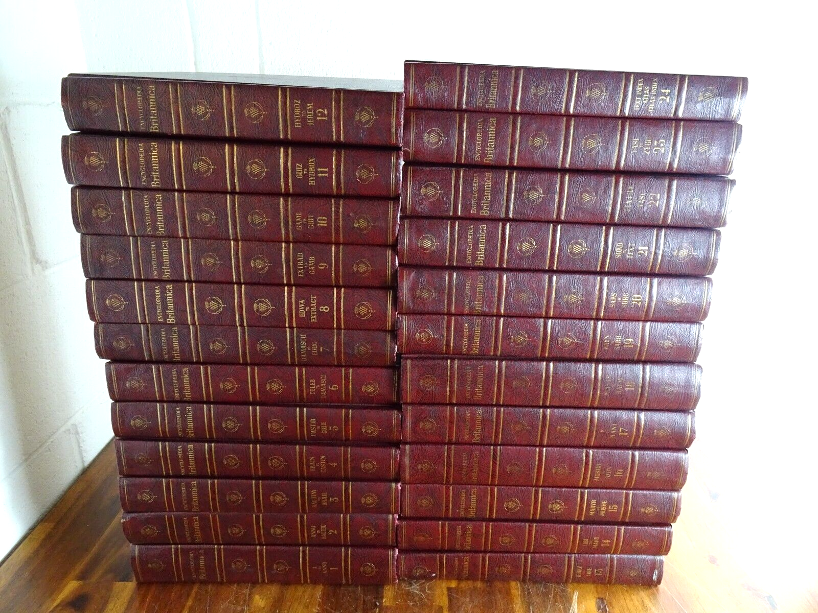 Encyclopedia Britannica 1768 Complete Set 24 Volumes Vintage