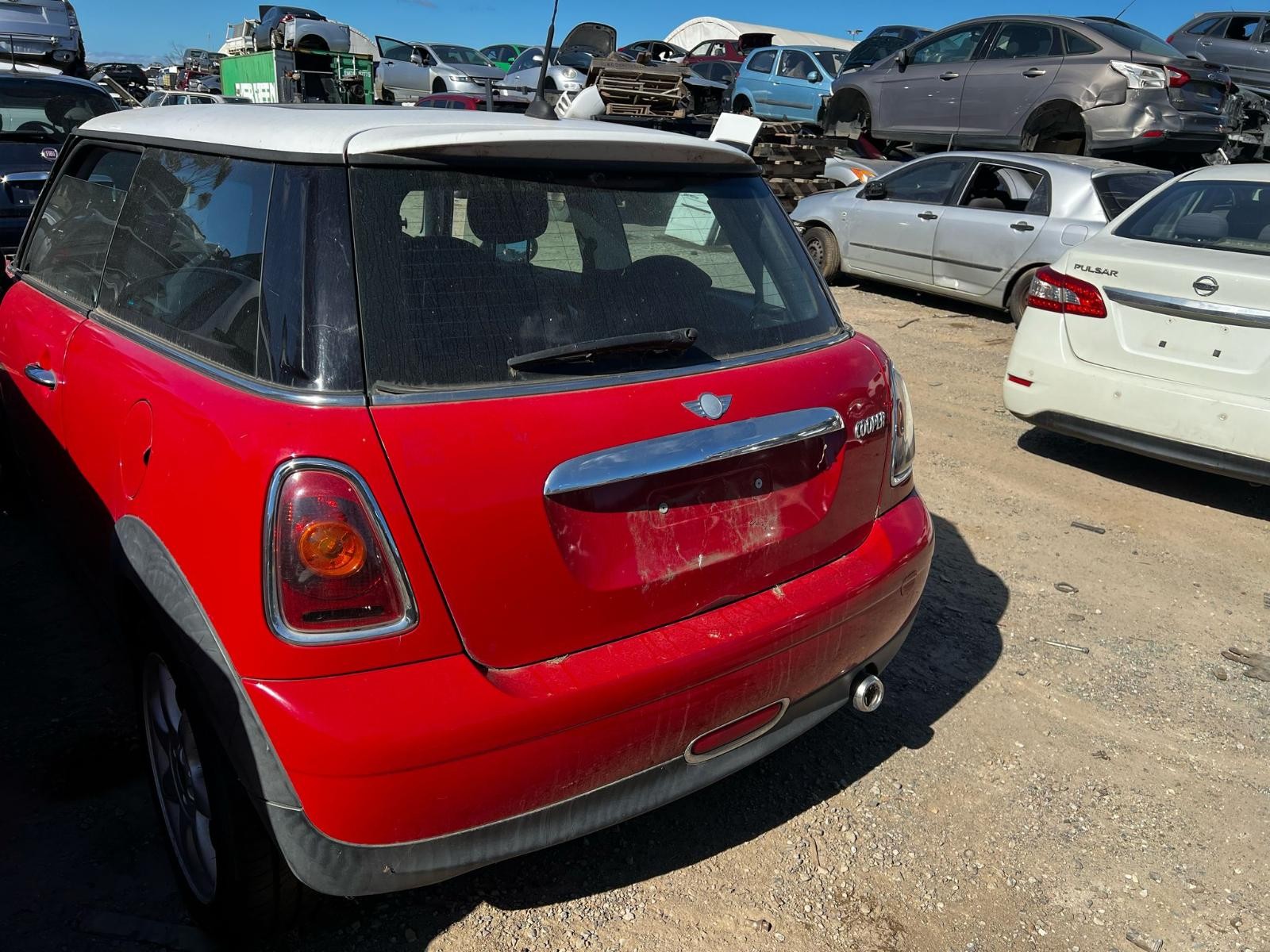 2007 Mini Cooper RIGHT HEADLAMP R55/R56/R57 HALOGEN YELLOW TURN INDICATOR TYPE 03/ image 6