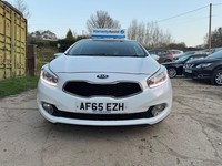 2015 Kia Ceed 1.6 CRDi 3 5dr Auto HATCHBACK Diesel Automatic