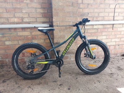 Specialized Riprock 20 Inch 2020 Kids with big roller tyres