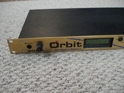 Clean E-MU Orbit V2 9090 The Dance Planet Rack Synthesizer Sound Module - Techno