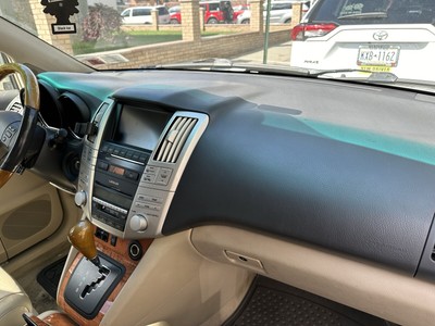 image 5 of interior