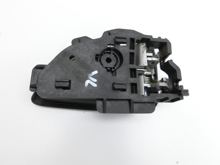 Hyundai IX35 LM 09-13 Türgriff Griff Griffmuschel Innen Links Vorne Hyundai IX35 LM 09-13 25.02.2012 826112S0009P... Vorschau 4