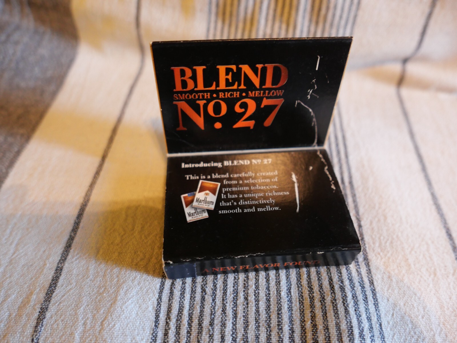 ::ZIPPO MARLBORO SOLID COPPER LIGHTER 2003