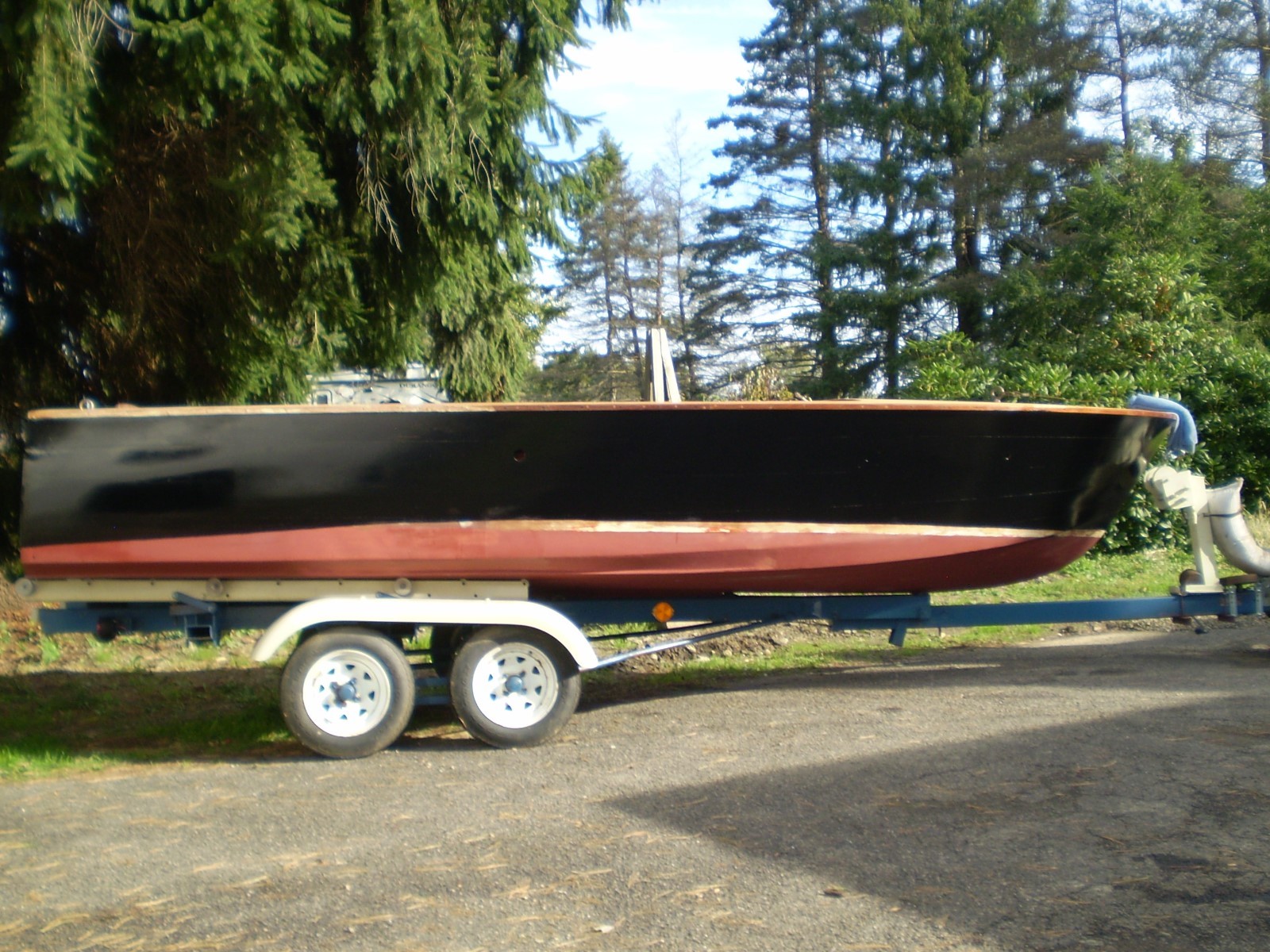1961 Chris Craft Ski Boat and Holsclaw Tandem Trailer