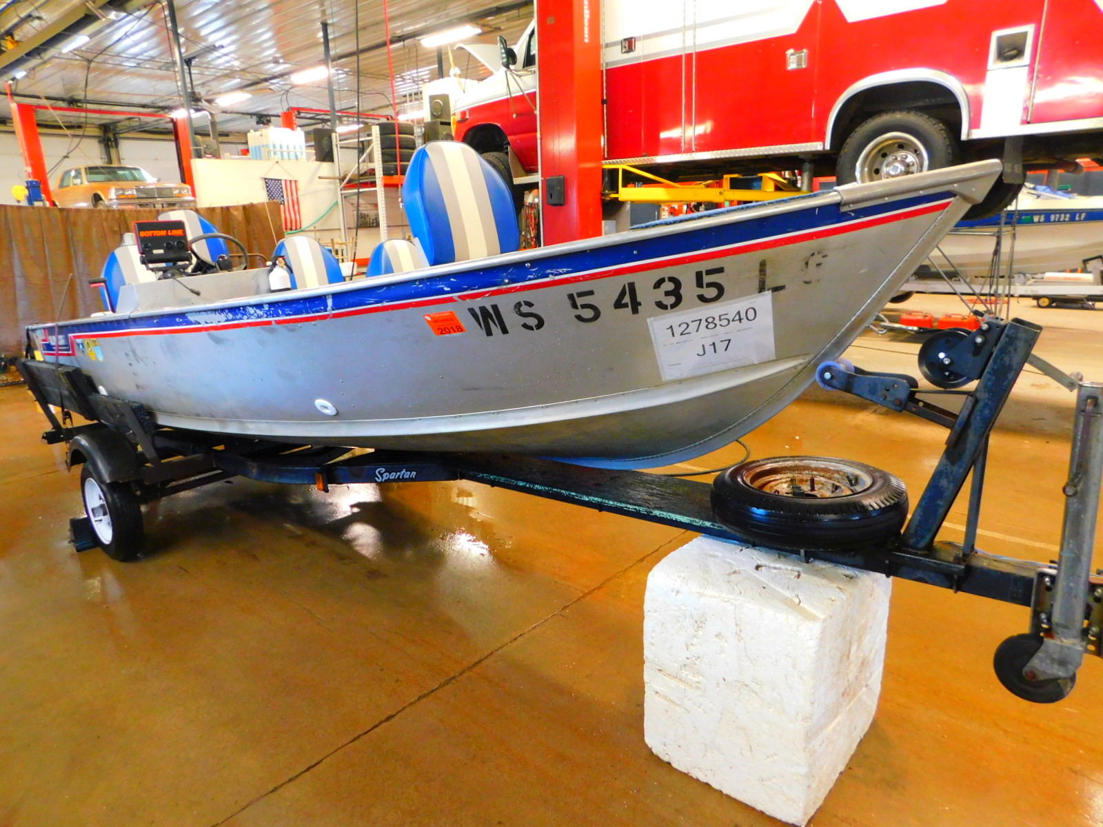 16' Alumacraft Lunker Pro Aluminum 60HP Evinrude Outboard w/Trailer T1278540