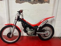BETA 80 JUNIOR TRIAL THIS BIKE IS OUTSTANDING HARDLY USED! PX OSET SCORPA 