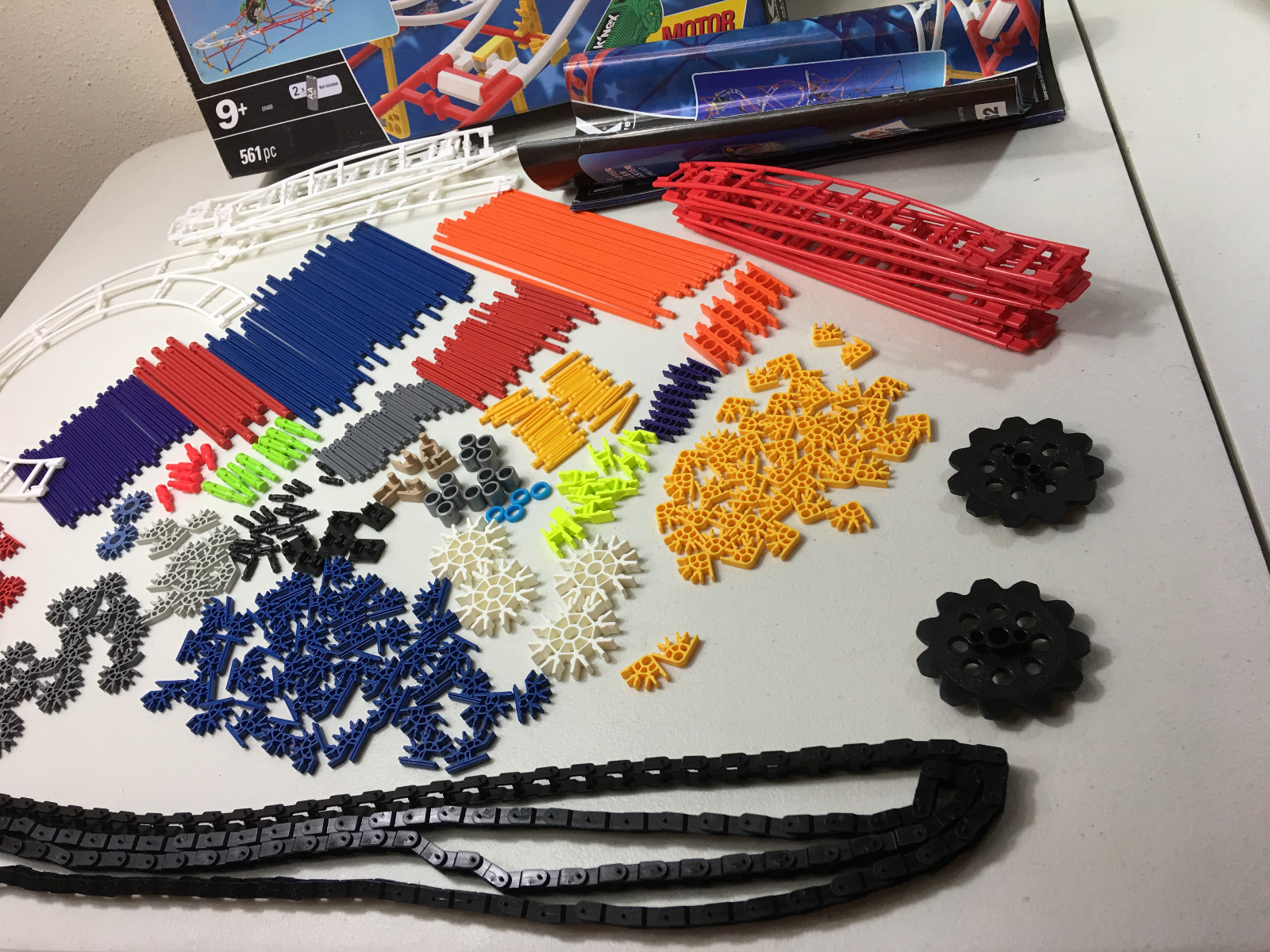 K'NEX All American Roller Coaster 561pc w/ instructions - motor tested/works