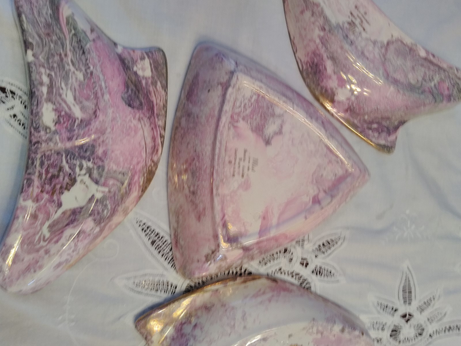 VTG. MIST SANTA ANITA WARE CALIFORNIAL 4 PCS. SEVER