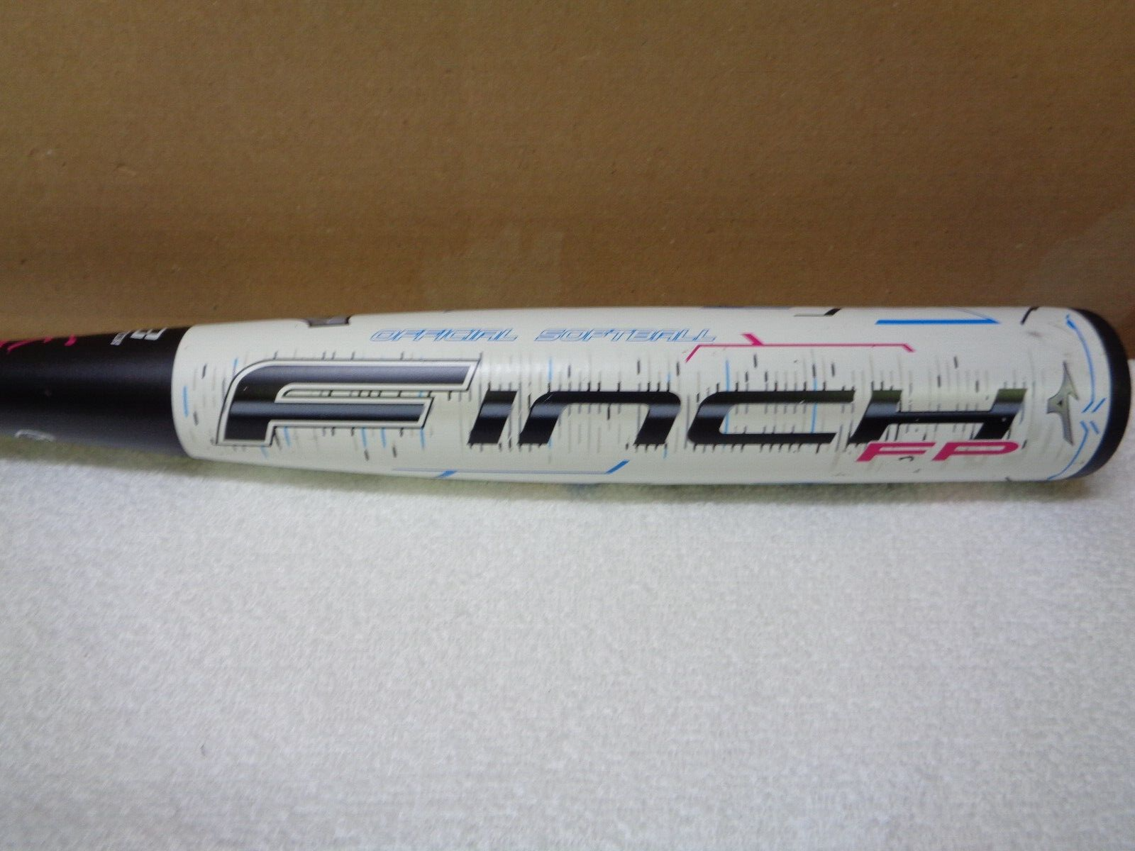 Mizuno Finch FP Fast Pitch Softball Bat, 26