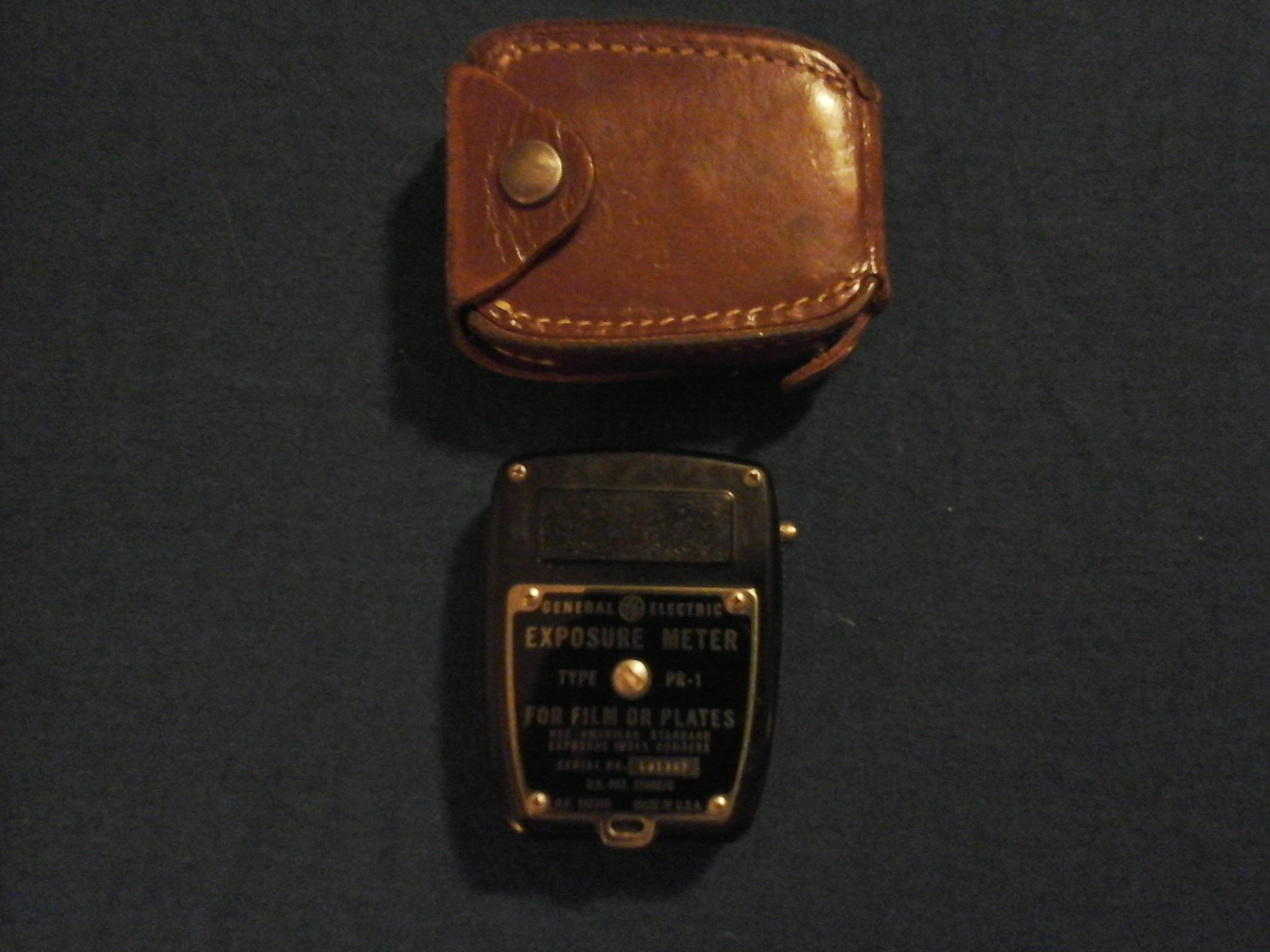 Vintage general electric  exposure meter type PR-1 with carry case