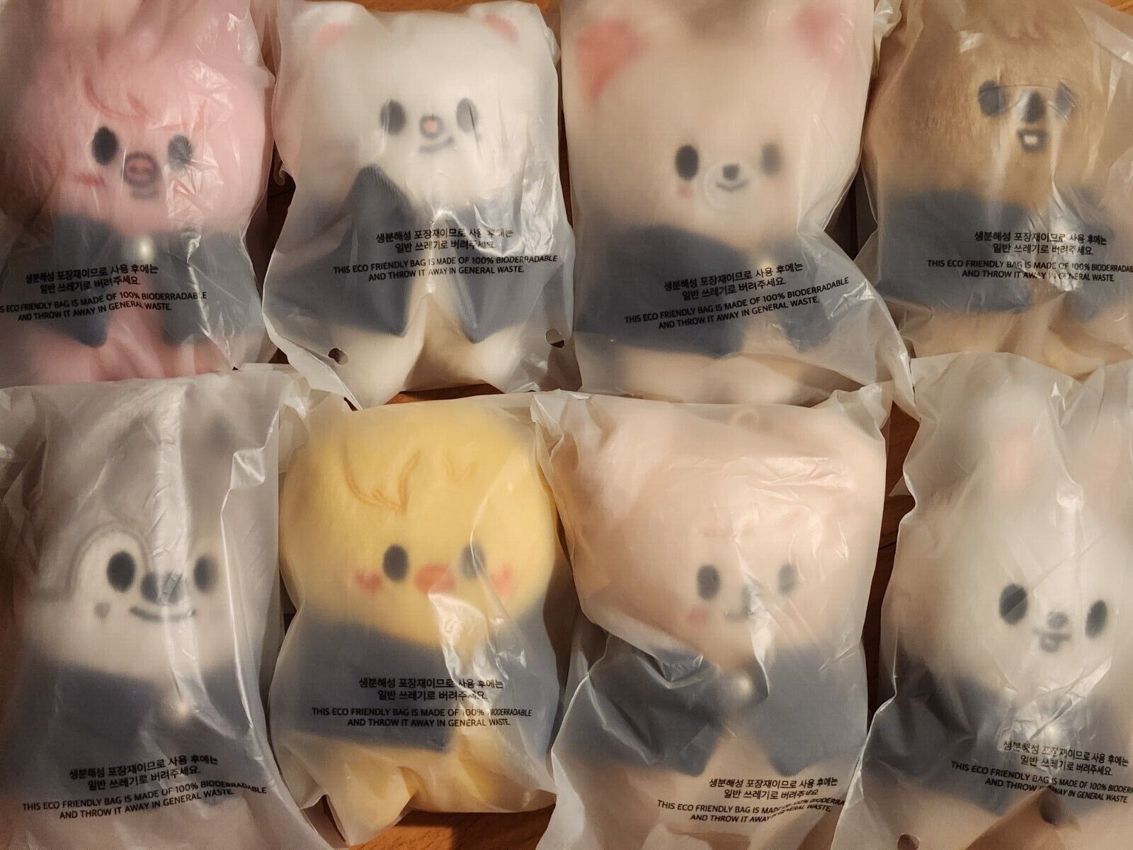 STRAY KIDS x SKZOO PLUSH 10CM doll ver POP-UP 4TH FANMEETING STRAY KIDS x SKZOO PLUSH 10CM doll ver POP-UP 4TH FANMEETING