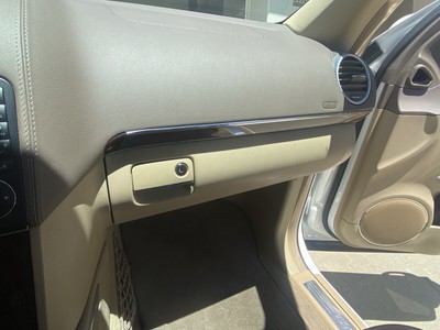 image 6 of interior