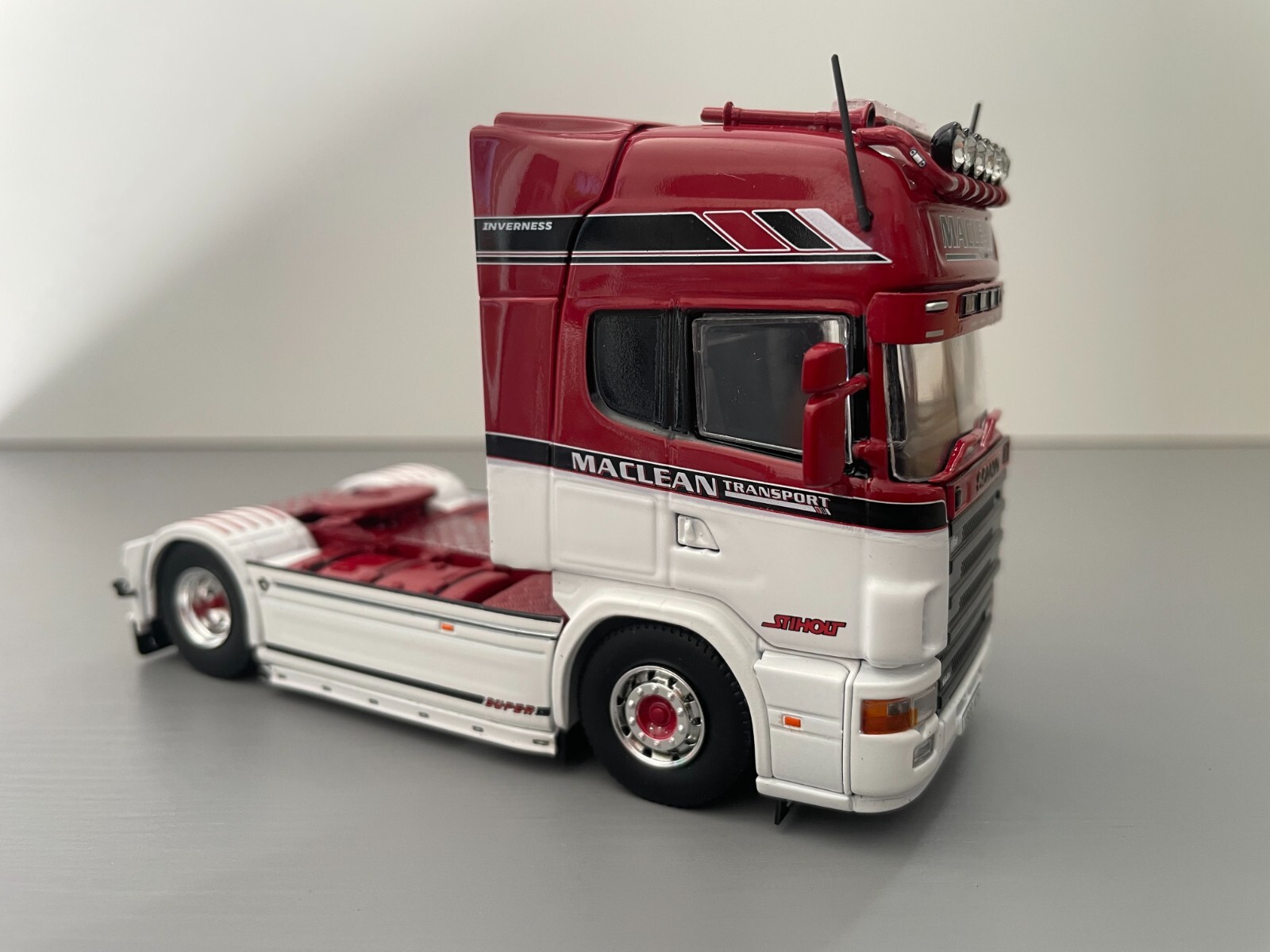 TEKNO MACLEAN NIPPERS SCANIA 4 SERIES 4X2 TOPLINE 1:50 LTD TEKNO MACLEAN NIPPERS SCANIA 4 SERIES 4X2 TOPLINE 1:50 LTD
