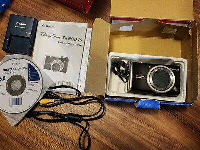 Canon PowerShot SX200 IS Digital Camera w/ battery, box and more Works Great